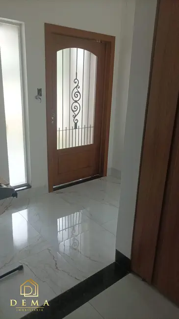 Foto 7 de Casa com 2 quartos à venda, 241m2 em Centro, Toledo - PR