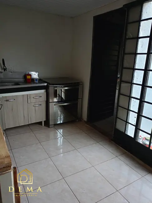 Casa com 2 quartos à venda, 88m2 em Jardim Europa, Toledo - PR - imagem 7 Foto 7 de Casa com 2 quartos à venda, 88m2 em Jardim Europa, Toledo - PR