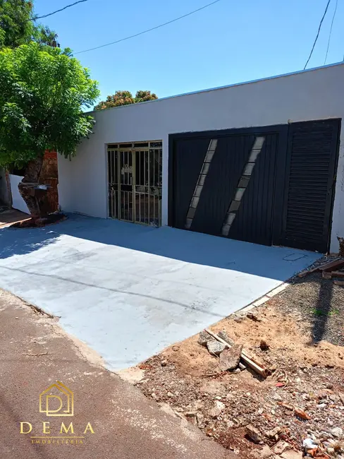 Casa com 2 quartos à venda, 88m2 em Jardim Europa, Toledo - PR - imagem 1 Foto 1 de Casa com 2 quartos à venda, 88m2 em Jardim Europa, Toledo - PR