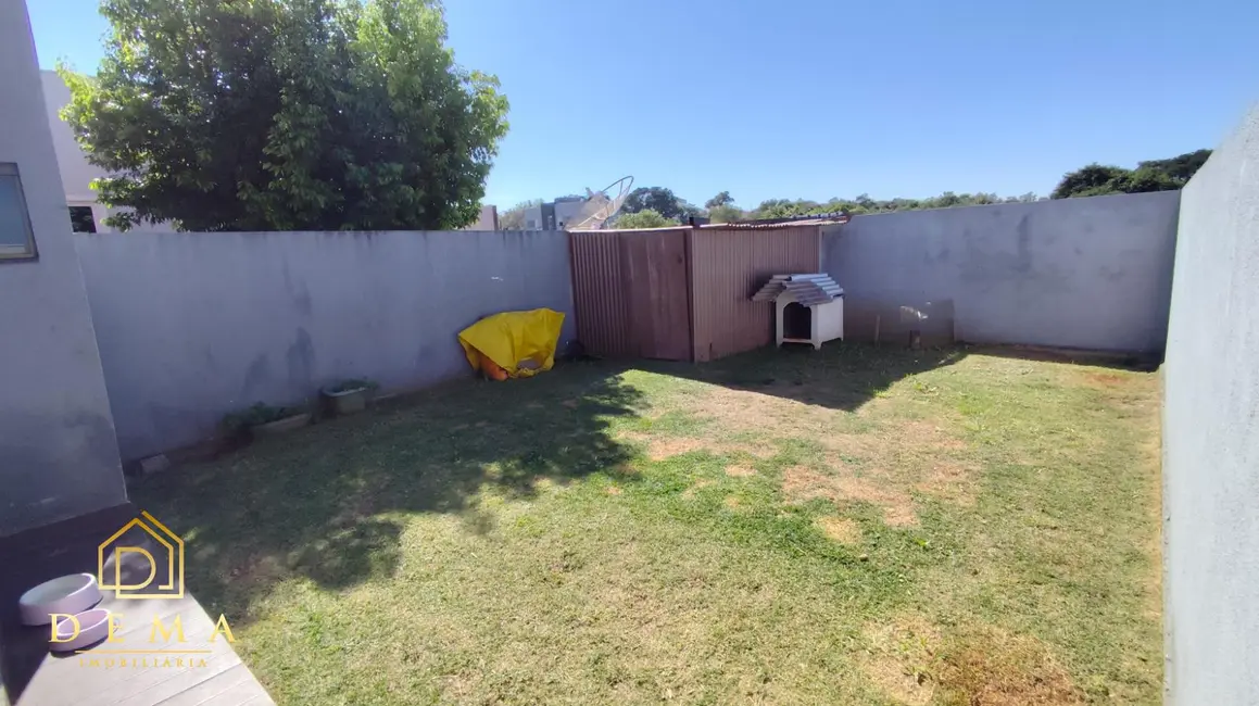 Casa com 2 quartos à venda, 105m2 em Jardim Concórdia, Toledo - PR - imagem 9 Foto 9 de Casa com 2 quartos à venda, 105m2 em Jardim Concórdia, Toledo - PR