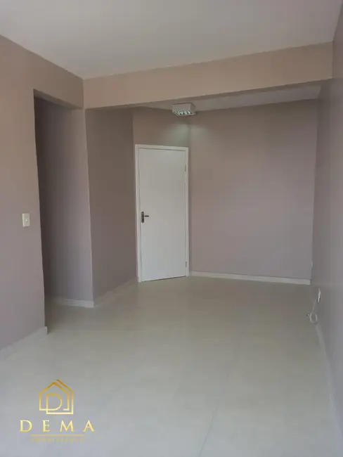 Sala Comercial para alugar em Centro, Toledo - PR - imagem 6 Foto 6 de Sala Comercial para alugar em Centro, Toledo - PR