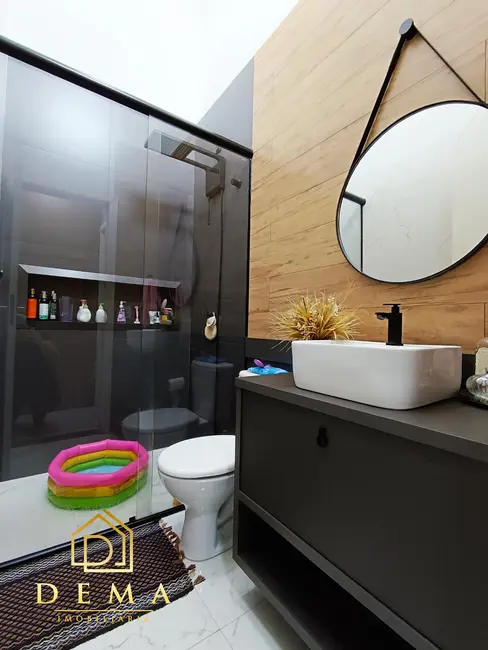Casa com 1 quarto à venda, 61m2 em Jardim Coopagro, Toledo - PR - imagem 5 Foto 5 de Casa com 1 quarto à venda, 61m2 em Jardim Coopagro, Toledo - PR