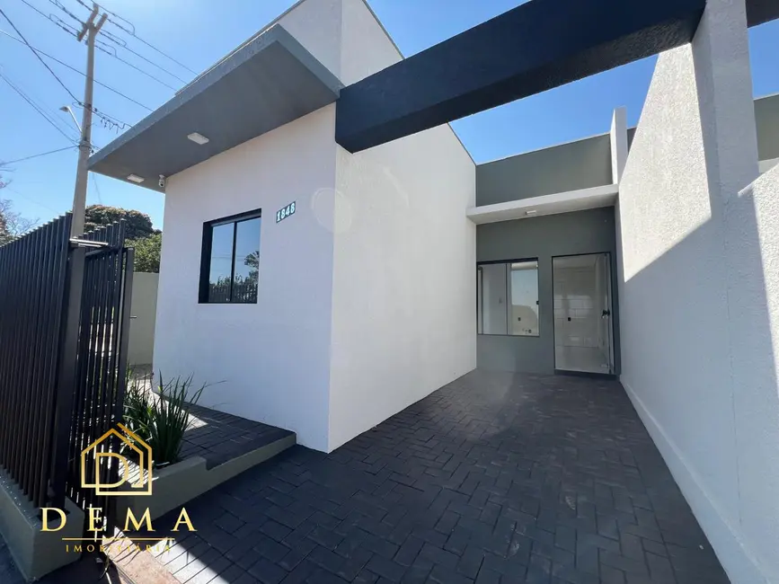 Casa com 2 quartos à venda, 50m2 em Pinheirinho, Toledo - PR - imagem 2 Foto 2 de Casa com 2 quartos à venda, 50m2 em Pinheirinho, Toledo - PR