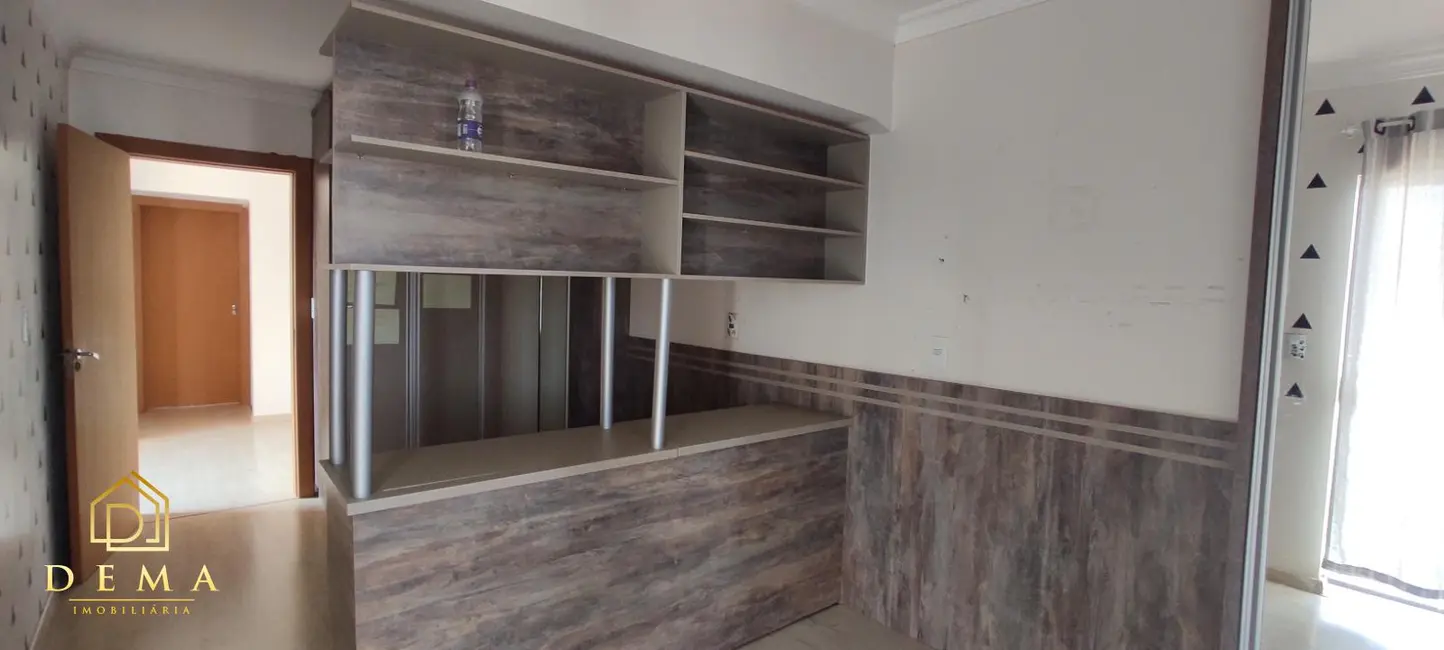Sobrado com 2 quartos à venda, 186m2 em Jardim Gisela, Toledo - PR - imagem 7 Foto 7 de Sobrado com 2 quartos à venda, 186m2 em Jardim Gisela, Toledo - PR