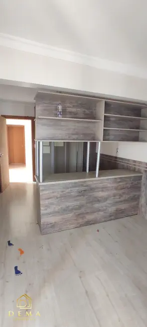 Sobrado com 2 quartos à venda, 186m2 em Jardim Gisela, Toledo - PR - imagem 6 Foto 6 de Sobrado com 2 quartos à venda, 186m2 em Jardim Gisela, Toledo - PR