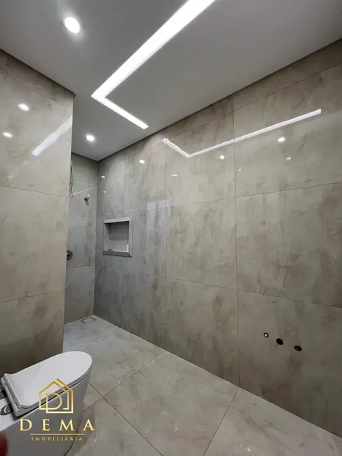 Casa com 2 quartos à venda, 101m2 em Jardim Concórdia, Toledo - PR - imagem 6 Foto 6 de Casa com 2 quartos à venda, 101m2 em Jardim Concórdia, Toledo - PR