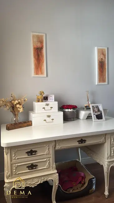 Sobrado com 4 quartos à venda, 164m2 em Jardim Anápolis, Toledo - PR - imagem 8 Foto 8 de Sobrado com 4 quartos à venda, 164m2 em Jardim Anápolis, Toledo - PR