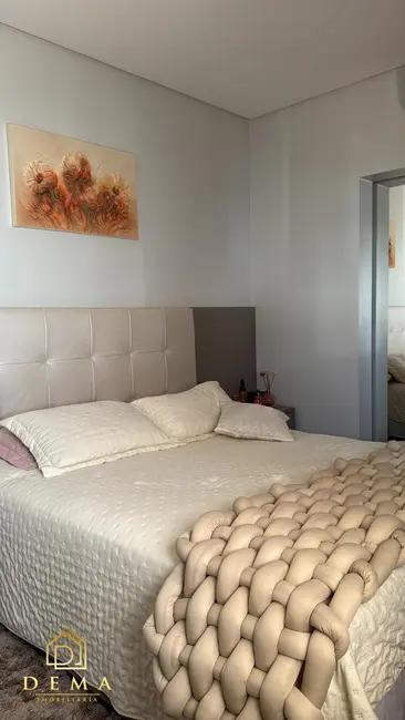 Sobrado com 4 quartos à venda, 164m2 em Jardim Anápolis, Toledo - PR - imagem 5 Foto 5 de Sobrado com 4 quartos à venda, 164m2 em Jardim Anápolis, Toledo - PR