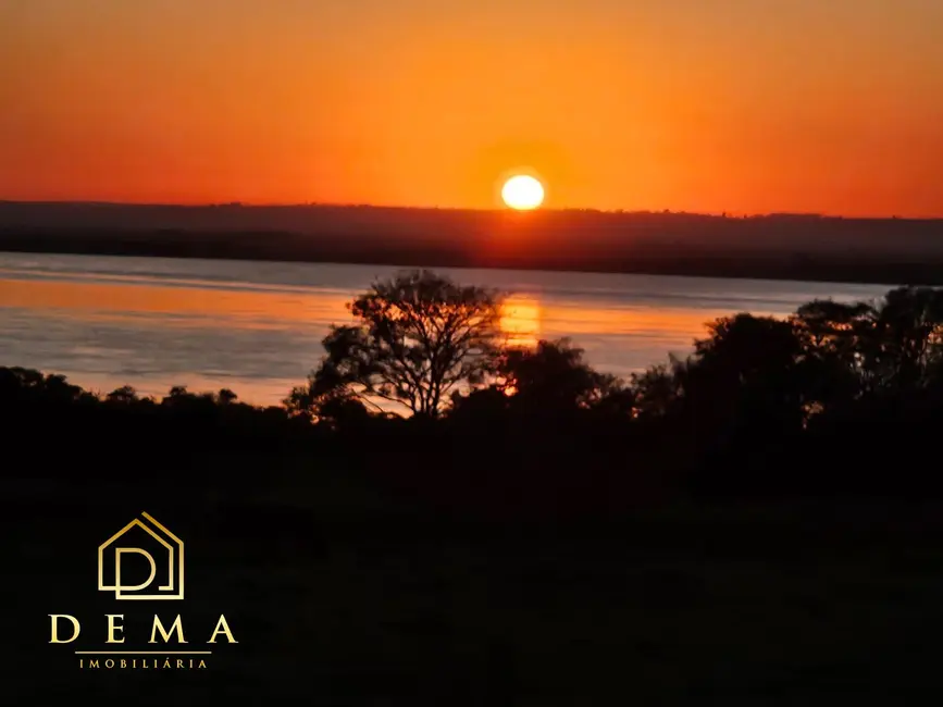 Foto 1 de Terreno / Lote à venda, 720m2 em Eldorado - MS