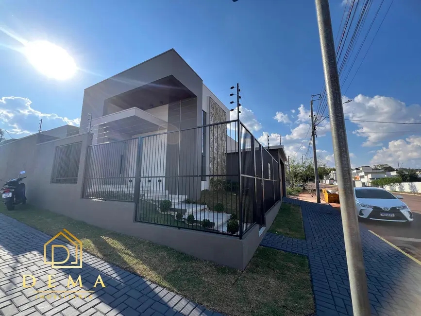 Casa à venda, 194m2 em Toledo - PR - imagem 4 Foto 4 de Casa à venda, 194m2 em Toledo - PR
