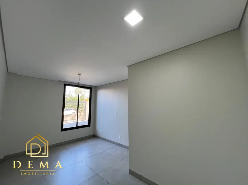Casa com 2 quartos à venda, 126m2 em Jardim Gisela, Toledo - PR - imagem 7 Foto 7 de Casa com 2 quartos à venda, 126m2 em Jardim Gisela, Toledo - PR