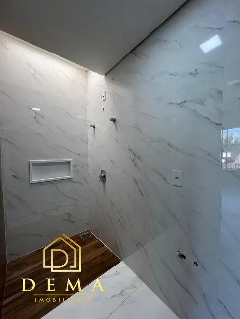 Casa com 2 quartos à venda, 126m2 em Jardim Gisela, Toledo - PR - imagem 6 Foto 6 de Casa com 2 quartos à venda, 126m2 em Jardim Gisela, Toledo - PR