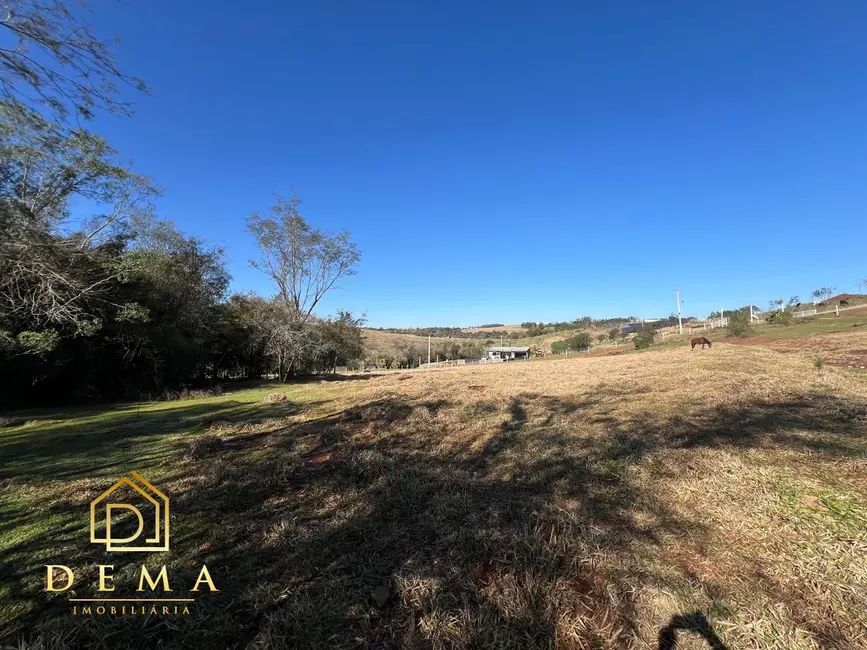 Foto 14 de Chácara à venda, 21000m2 em Toledo - PR