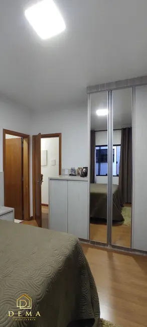 Casa com 1 quarto à venda, 428m2 em Jardim Gisela, Toledo - PR - imagem 4 Foto 4 de Casa com 1 quarto à venda, 428m2 em Jardim Gisela, Toledo - PR