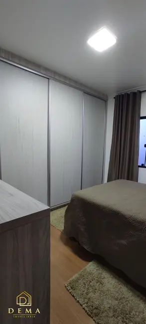 Casa com 1 quarto à venda, 428m2 em Jardim Gisela, Toledo - PR - imagem 3 Foto 3 de Casa com 1 quarto à venda, 428m2 em Jardim Gisela, Toledo - PR