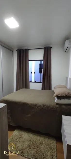 Casa com 1 quarto à venda, 428m2 em Jardim Gisela, Toledo - PR - imagem 2 Foto 2 de Casa com 1 quarto à venda, 428m2 em Jardim Gisela, Toledo - PR