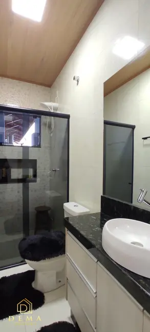 Casa com 1 quarto à venda, 428m2 em Jardim Gisela, Toledo - PR - imagem 8 Foto 8 de Casa com 1 quarto à venda, 428m2 em Jardim Gisela, Toledo - PR