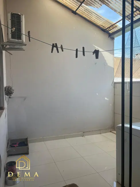 Casa com 2 quartos à venda, 65m2 em São Francisco, Toledo - PR - imagem 3 Foto 3 de Casa com 2 quartos à venda, 65m2 em São Francisco, Toledo - PR