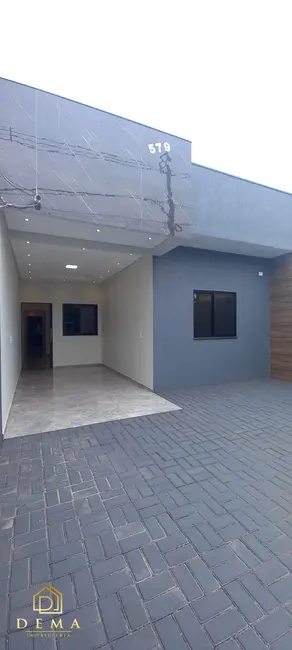 Foto 4 de Casa com 2 quartos à venda, 110m2 em Vila Becker, Toledo - PR