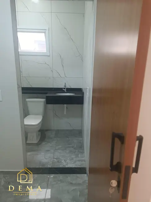 Casa com 2 quartos à venda, 110m2 em Vila Becker, Toledo - PR - imagem 6 Foto 6 de Casa com 2 quartos à venda, 110m2 em Vila Becker, Toledo - PR