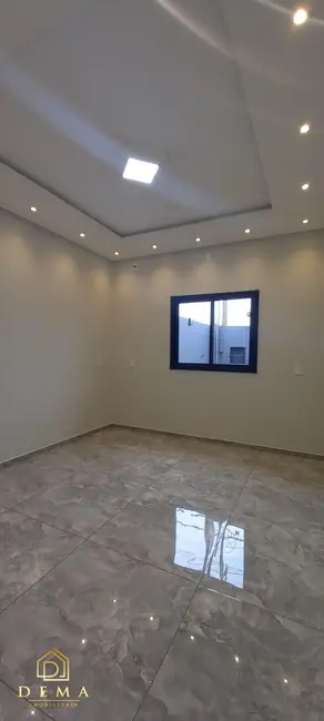 Foto 6 de Casa com 2 quartos à venda, 110m2 em Vila Becker, Toledo - PR