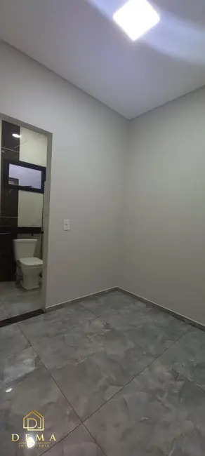 Foto 7 de Casa com 2 quartos à venda, 110m2 em Vila Becker, Toledo - PR