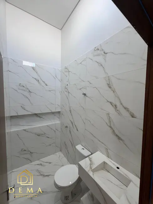 Foto 4 de Casa com 1 quarto à venda, 68m2 em Jardim Coopagro, Toledo - PR