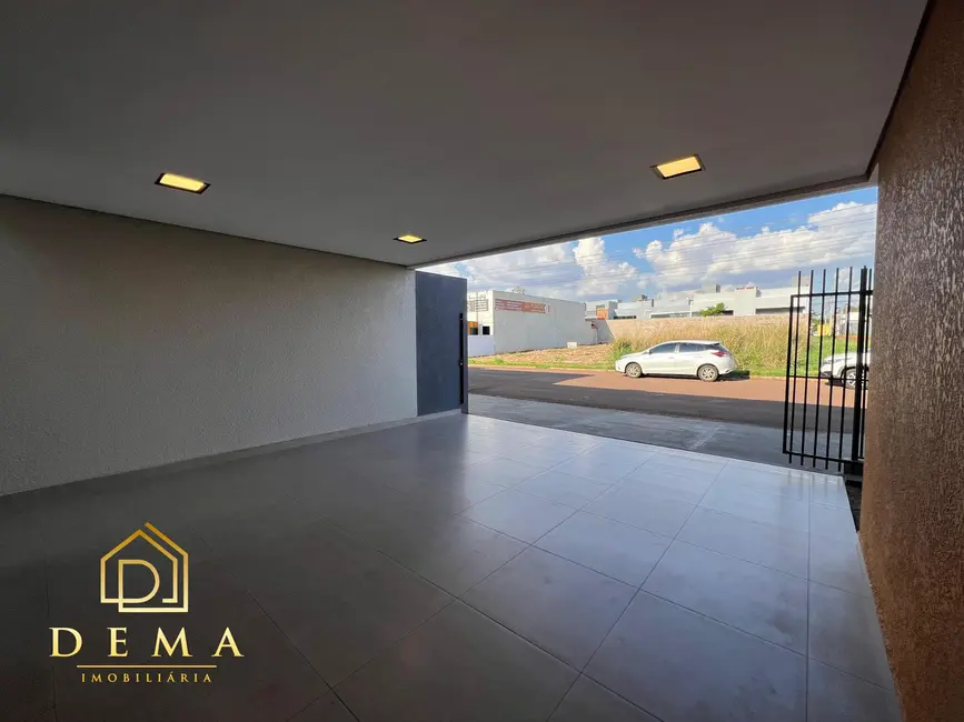 Casa com 1 quarto à venda, 102m2 em Jardim Coopagro, Toledo - PR - imagem 4 Foto 4 de Casa com 1 quarto à venda, 102m2 em Jardim Coopagro, Toledo - PR