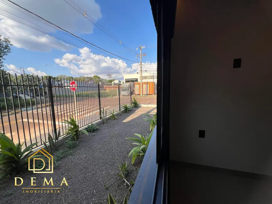 Casa com 2 quartos à venda, 108m2 em Jardim Coopagro, Toledo - PR - imagem 5 Foto 5 de Casa com 2 quartos à venda, 108m2 em Jardim Coopagro, Toledo - PR