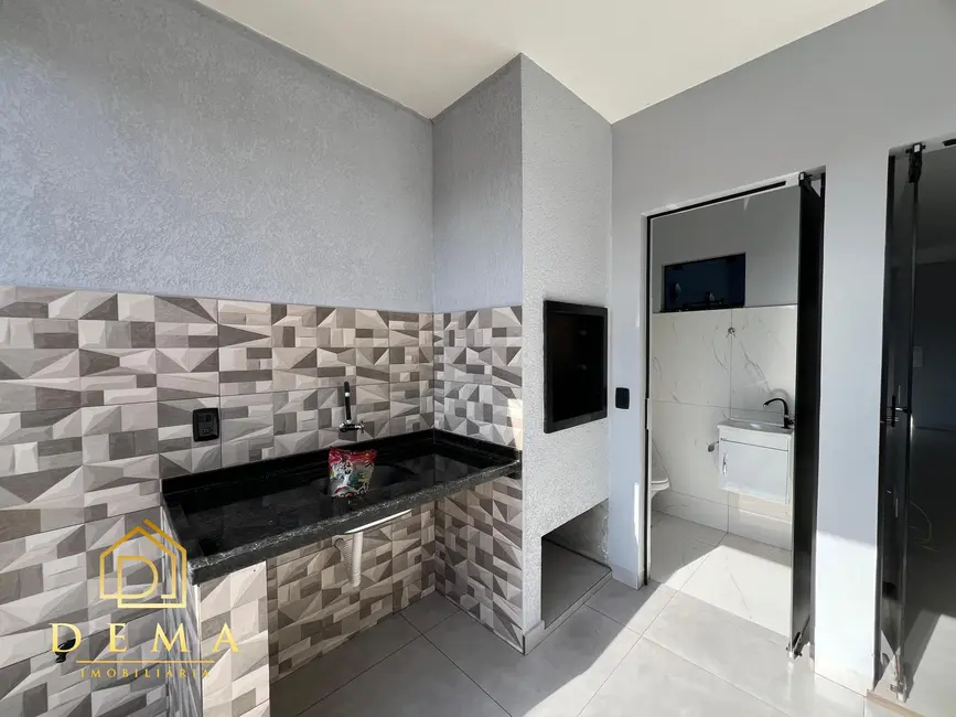 Casa com 1 quarto à venda, 128m2 em Toledo - PR - imagem 3 Foto 3 de Casa com 1 quarto à venda, 128m2 em Toledo - PR