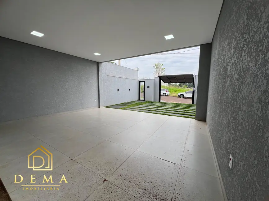 Sobrado com 3 quartos à venda, 200m2 em Jardim Planalto, Toledo - PR - imagem 5 Foto 5 de Sobrado com 3 quartos à venda, 200m2 em Jardim Planalto, Toledo - PR