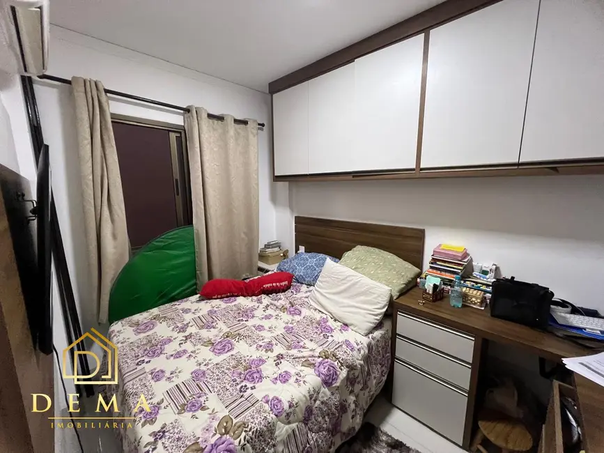 Apartamento com 2 quartos à venda, 87m2 em Jardim La Salle, Toledo - PR - imagem 8 Foto 8 de Apartamento com 2 quartos à venda, 87m2 em Jardim La Salle, Toledo - PR