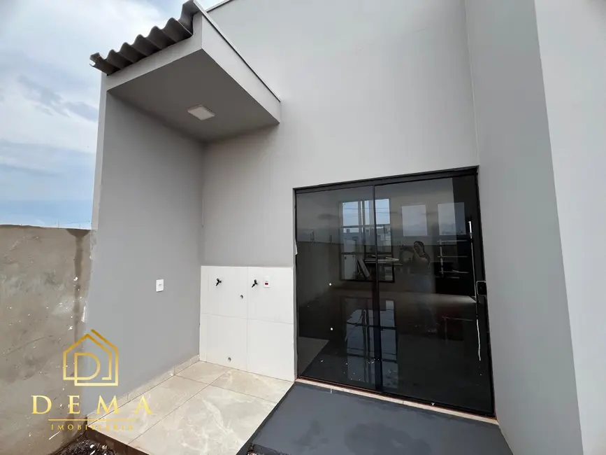 Casa com 1 quarto à venda, 47m2 em Jardim Coopagro, Toledo - PR - imagem 5 Foto 5 de Casa com 1 quarto à venda, 47m2 em Jardim Coopagro, Toledo - PR