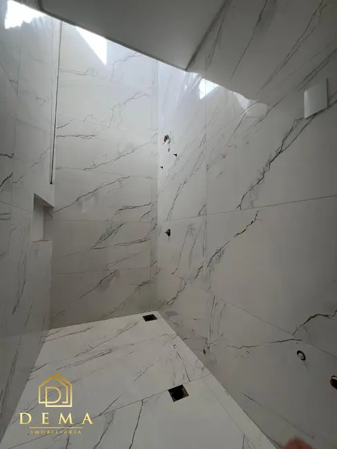Sobrado com 2 quartos à venda, 113m2 em Vila Industrial, Toledo - PR - imagem 5 Foto 5 de Sobrado com 2 quartos à venda, 113m2 em Vila Industrial, Toledo - PR