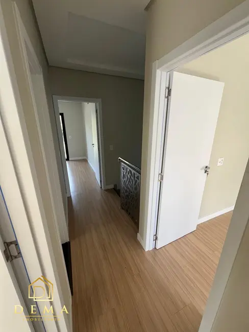 Sobrado com 2 quartos à venda, 113m2 em Vila Industrial, Toledo - PR - imagem 8 Foto 8 de Sobrado com 2 quartos à venda, 113m2 em Vila Industrial, Toledo - PR
