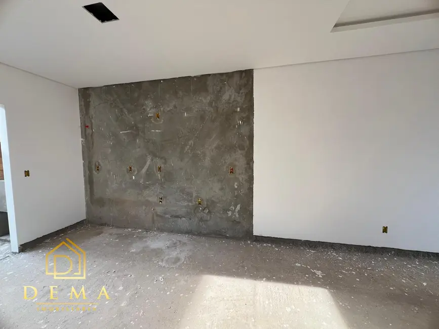 Casa com 1 quarto à venda, 65m2 em Toledo - PR - imagem 4 Foto 4 de Casa com 1 quarto à venda, 65m2 em Toledo - PR