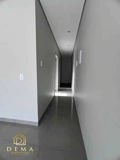 Casa com 2 quartos à venda, 81m2 em Toledo - PR - imagem 8 Foto 8 de Casa com 2 quartos à venda, 81m2 em Toledo - PR