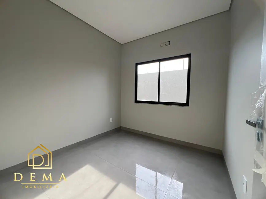 Casa com 2 quartos à venda, 81m2 em Toledo - PR - imagem 9 Foto 9 de Casa com 2 quartos à venda, 81m2 em Toledo - PR