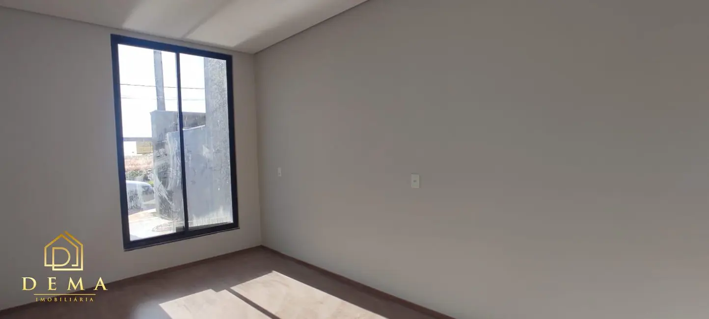 Casa com 2 quartos à venda, 110m2 em Vila Becker, Toledo - PR - imagem 7 Foto 7 de Casa com 2 quartos à venda, 110m2 em Vila Becker, Toledo - PR