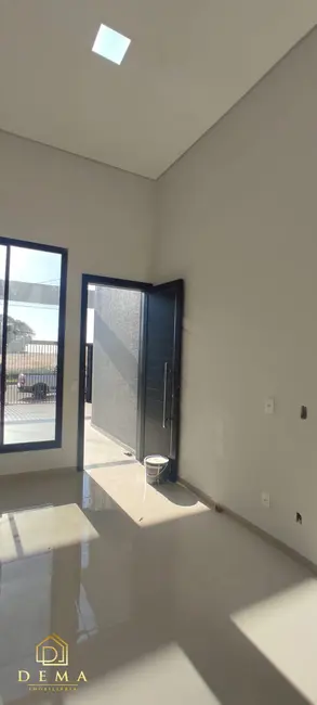 Casa com 2 quartos à venda, 110m2 em Vila Becker, Toledo - PR - imagem 5 Foto 5 de Casa com 2 quartos à venda, 110m2 em Vila Becker, Toledo - PR