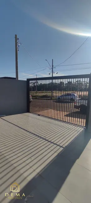 Foto 2 de Casa com 2 quartos à venda, 110m2 em Vila Becker, Toledo - PR