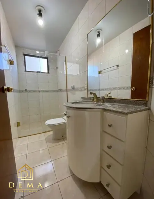 Apartamento com 2 quartos à venda, 113m2 em Centro, Toledo - PR - imagem 7 Foto 7 de Apartamento com 2 quartos à venda, 113m2 em Centro, Toledo - PR