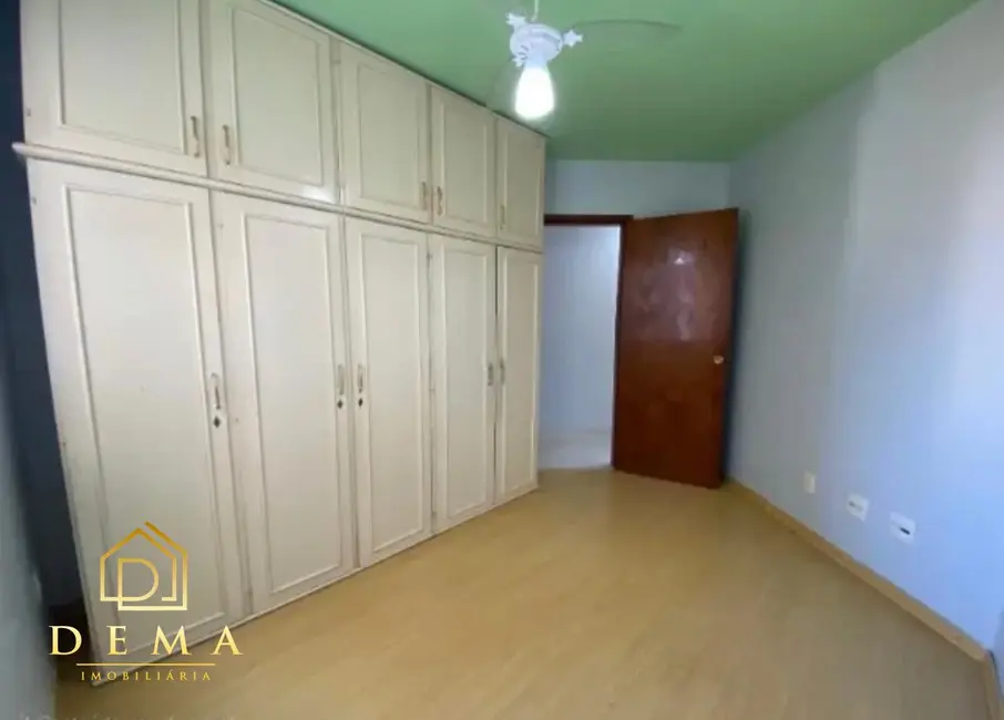 Apartamento com 2 quartos à venda, 113m2 em Centro, Toledo - PR - imagem 6 Foto 6 de Apartamento com 2 quartos à venda, 113m2 em Centro, Toledo - PR