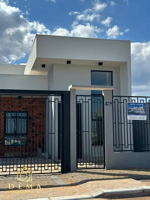 Foto 2 de Casa com 2 quartos à venda, 78m2 em 14 de Novembro, Cascavel - PR