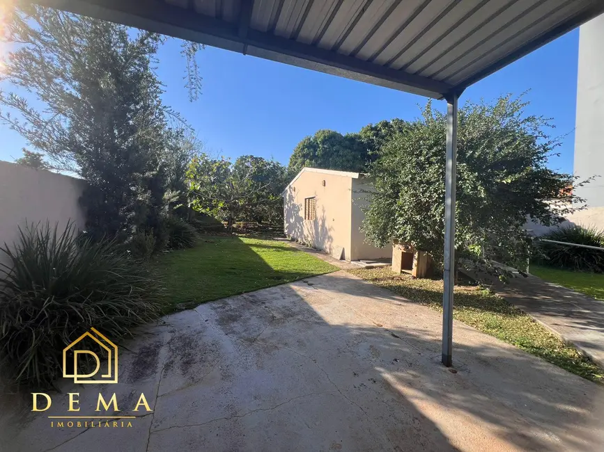 Foto 12 de Casa à venda, 191m2 em Jardim Gisela, Toledo - PR