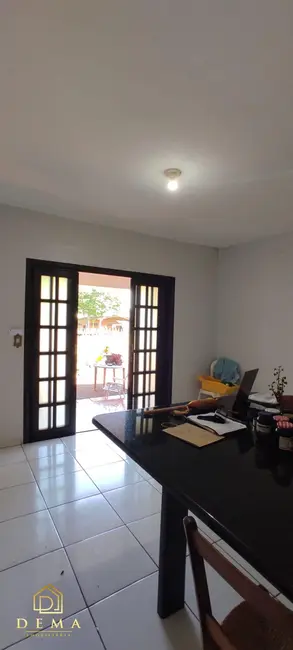 Casa com 2 quartos à venda, 150m2 em Vila Becker, Toledo - PR - imagem 4 Foto 4 de Casa com 2 quartos à venda, 150m2 em Vila Becker, Toledo - PR