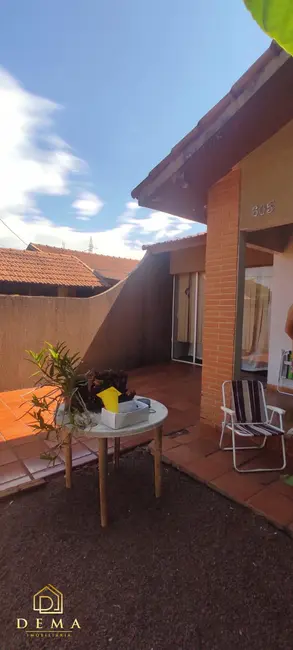 Casa com 2 quartos à venda, 150m2 em Vila Becker, Toledo - PR - imagem 7 Foto 7 de Casa com 2 quartos à venda, 150m2 em Vila Becker, Toledo - PR