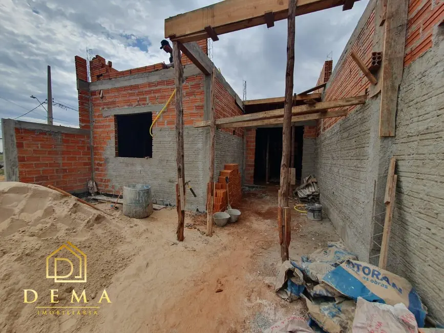 Foto 4 de Casa com 3 quartos à venda, 62m2 em Toledo - PR