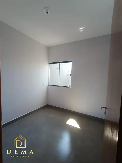 Foto 4 de Casa com 2 quartos à venda, 43m2 em Toledo - PR