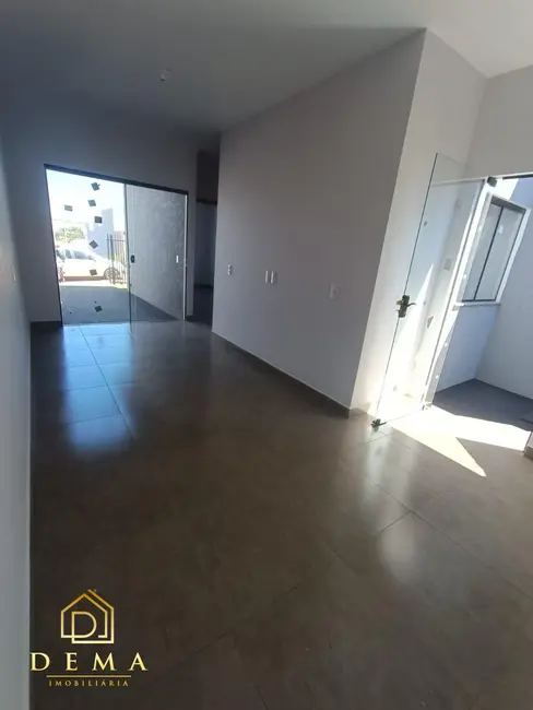 Foto 7 de Casa com 2 quartos à venda, 43m2 em Toledo - PR